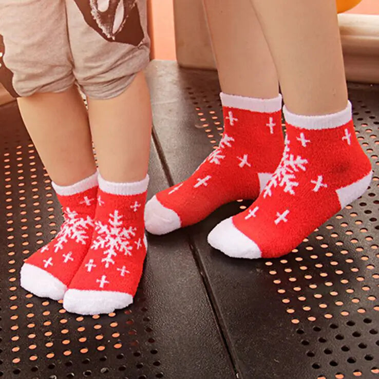 Cute Coral Fleece Kids' Christmas Socks for Boys & Girls