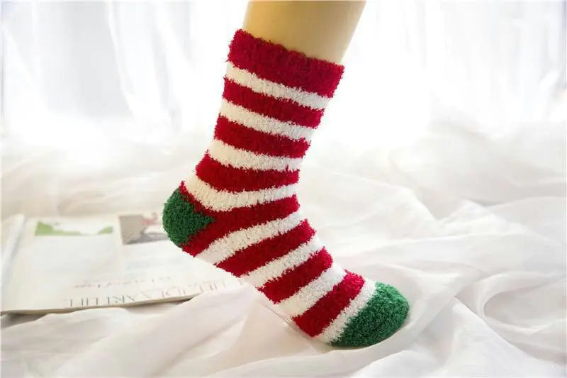 Elderly Elk Half Fleece Christmas Socks for Adults